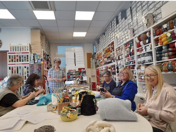 knit-kafe